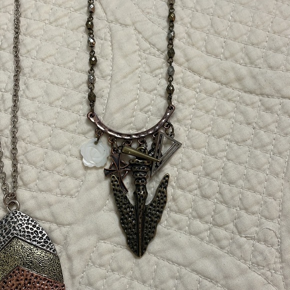 Free People Boho layering Necklace Bundle Lot mixed metals gold silver bronze - Picture 3 of 7